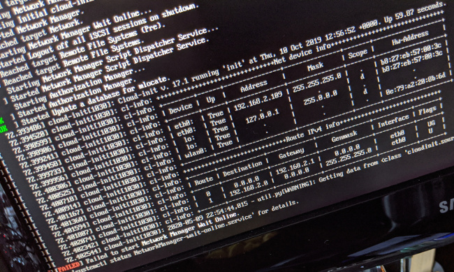 A screen showing the boot process for a Linux server running Cloud-init 